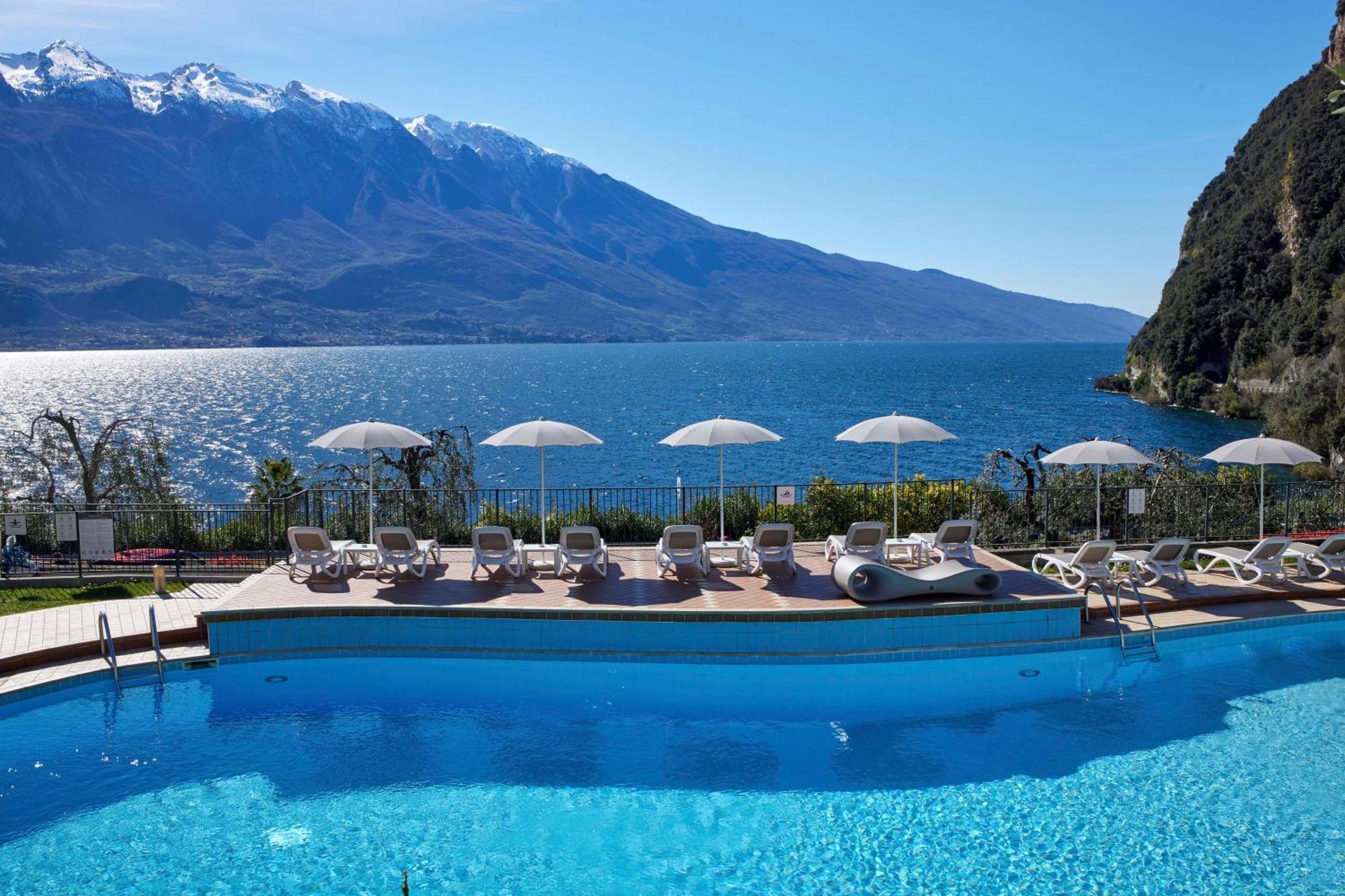 Hotel Atilius - Adults Only Limone sul Garda Dış mekan fotoğraf