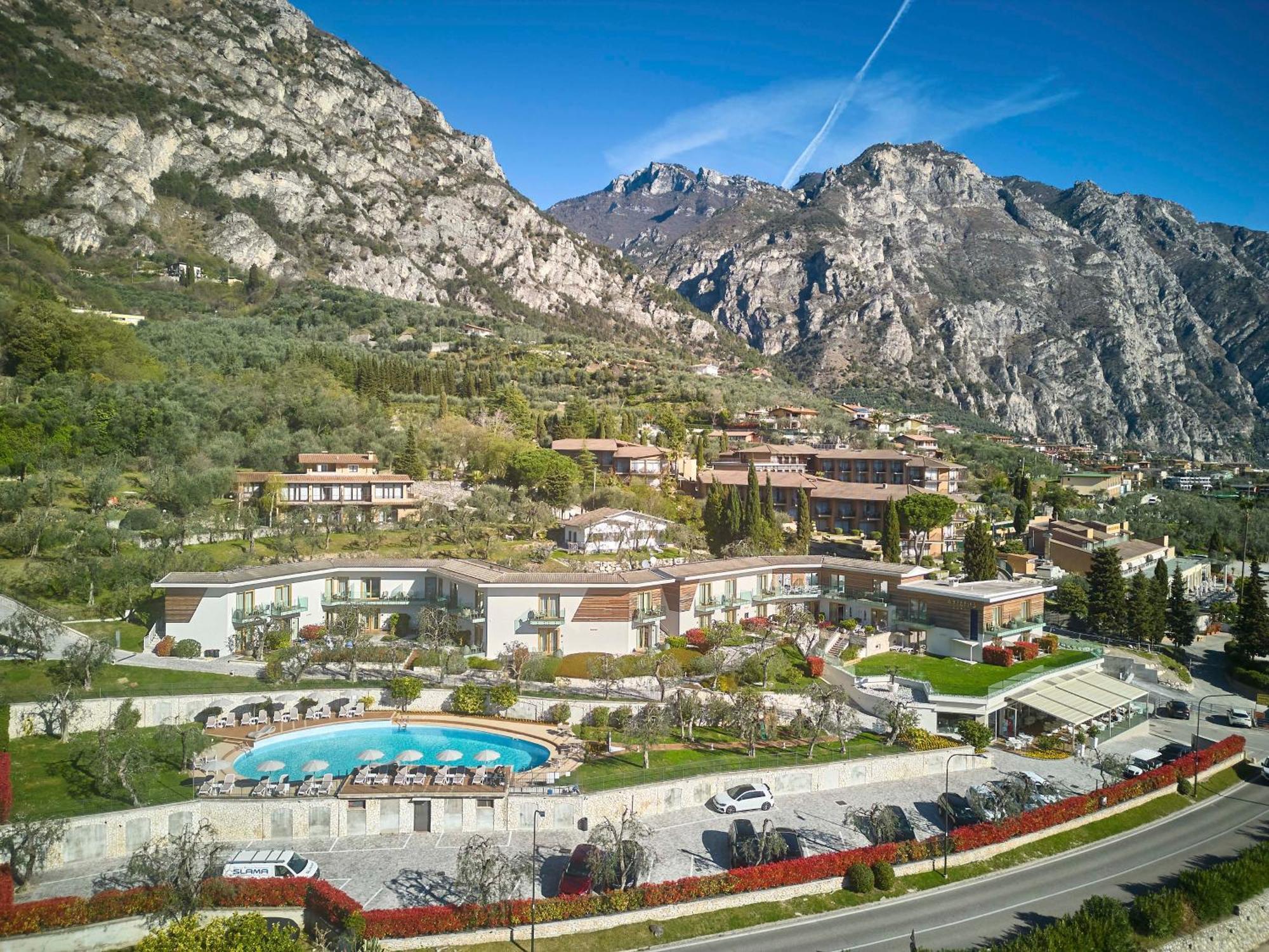 Hotel Atilius - Adults Only Limone sul Garda Dış mekan fotoğraf