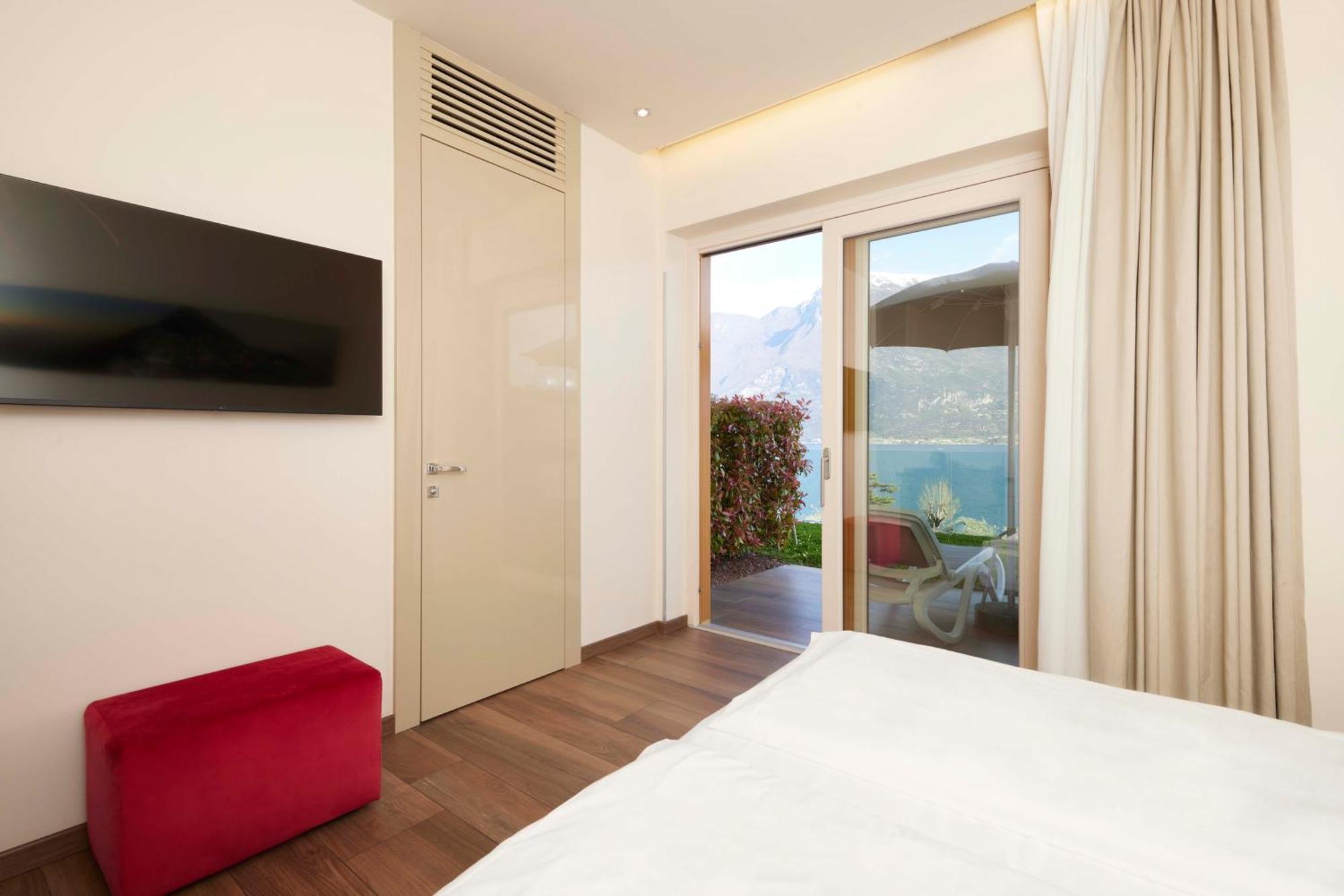 Hotel Atilius - Adults Only Limone sul Garda Oda fotoğraf