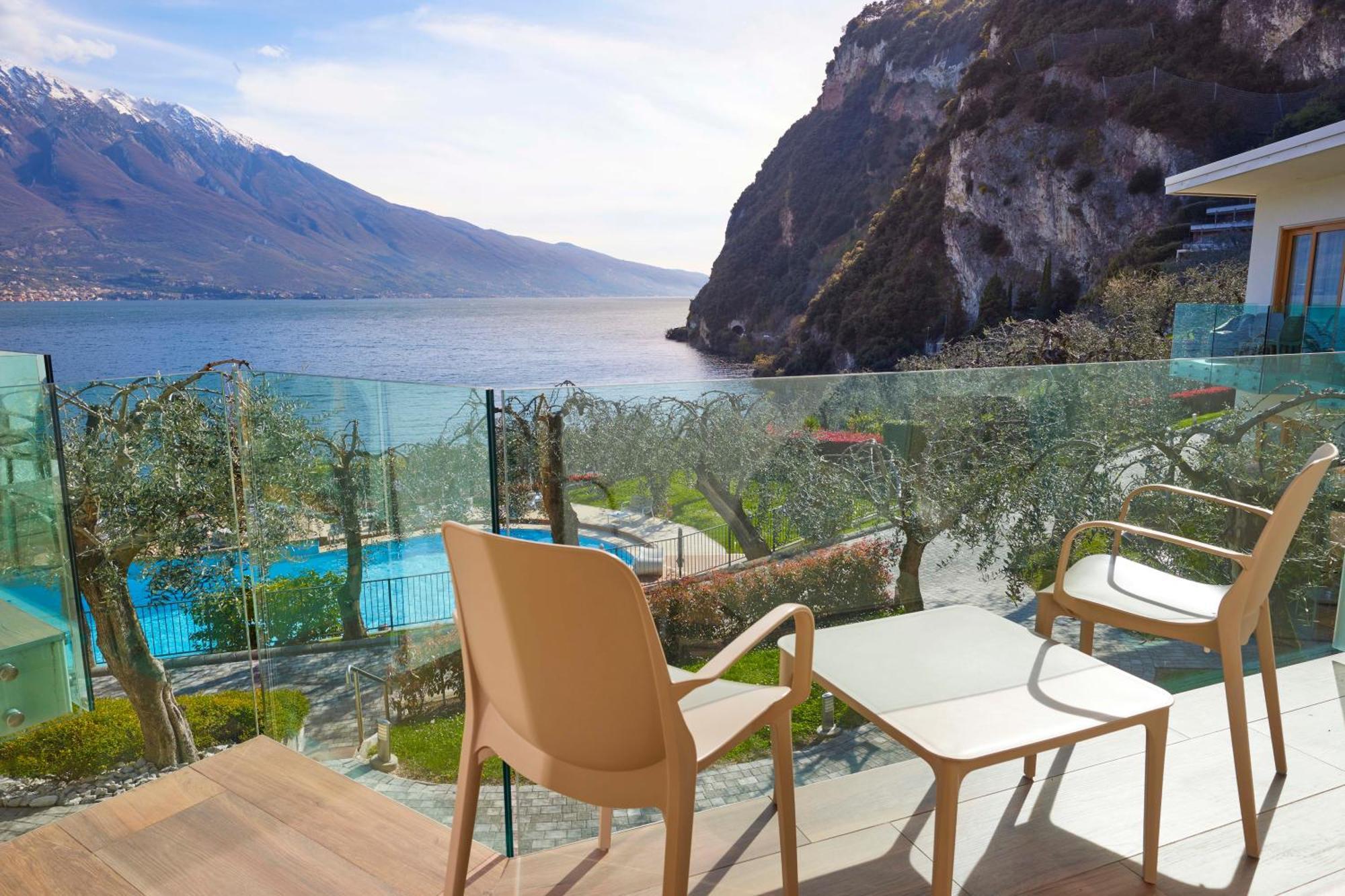 Hotel Atilius - Adults Only Limone sul Garda Oda fotoğraf