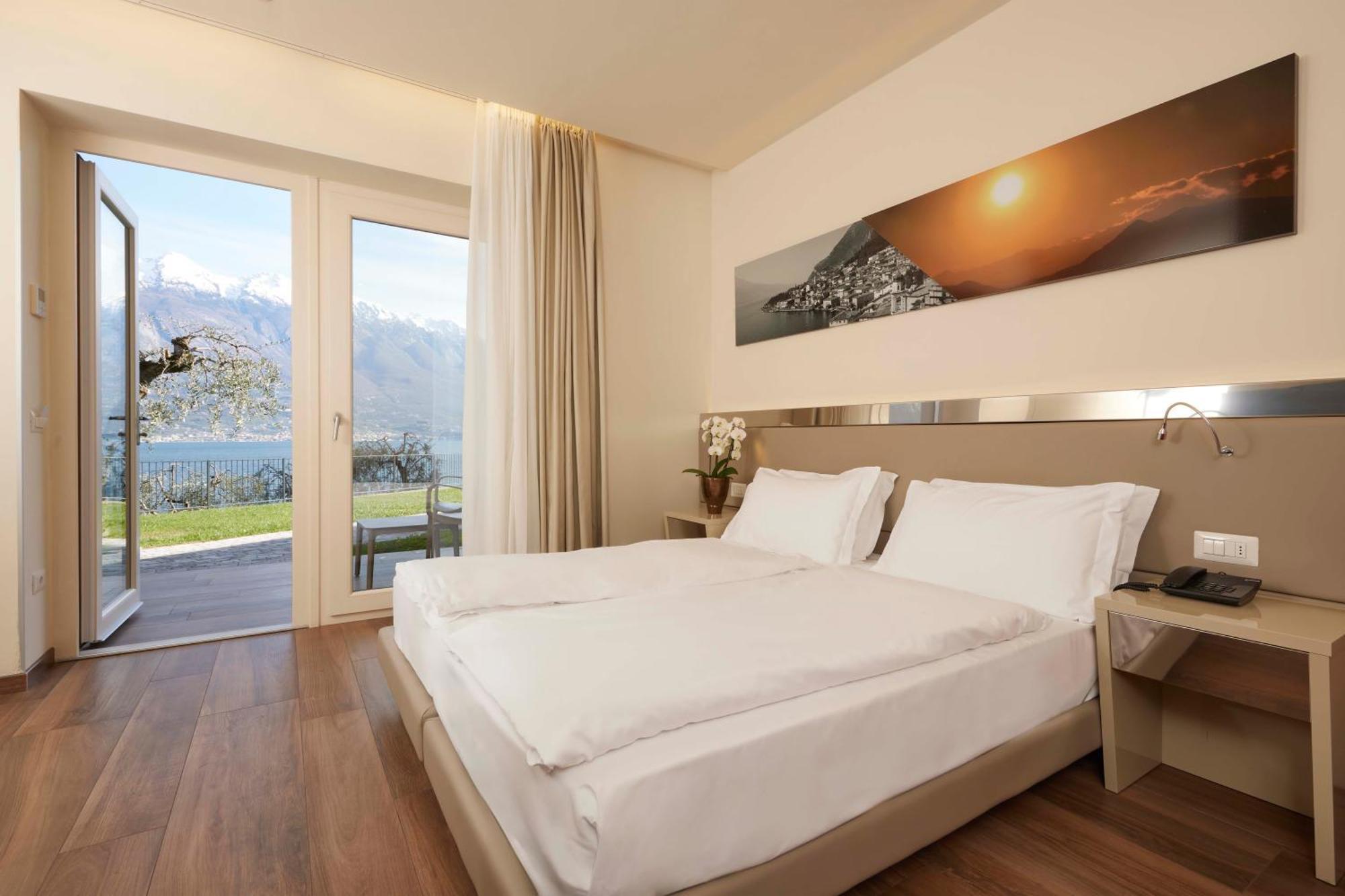 Hotel Atilius - Adults Only Limone sul Garda Oda fotoğraf